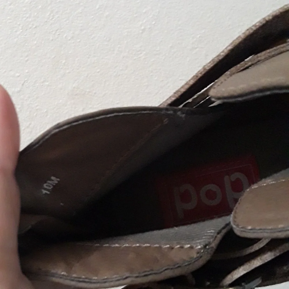 10m boots